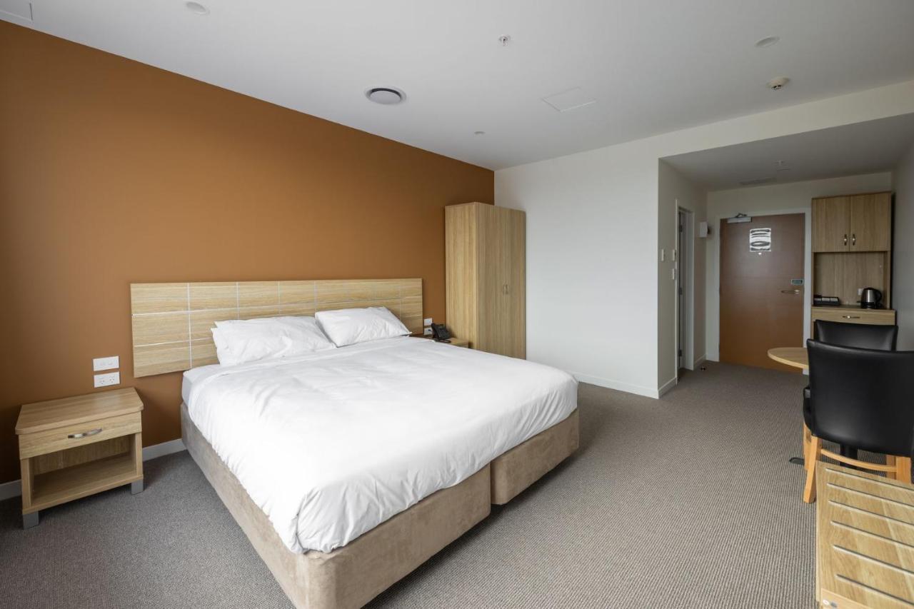 Manha Hotel Auckland Airport ภายนอก รูปภาพ