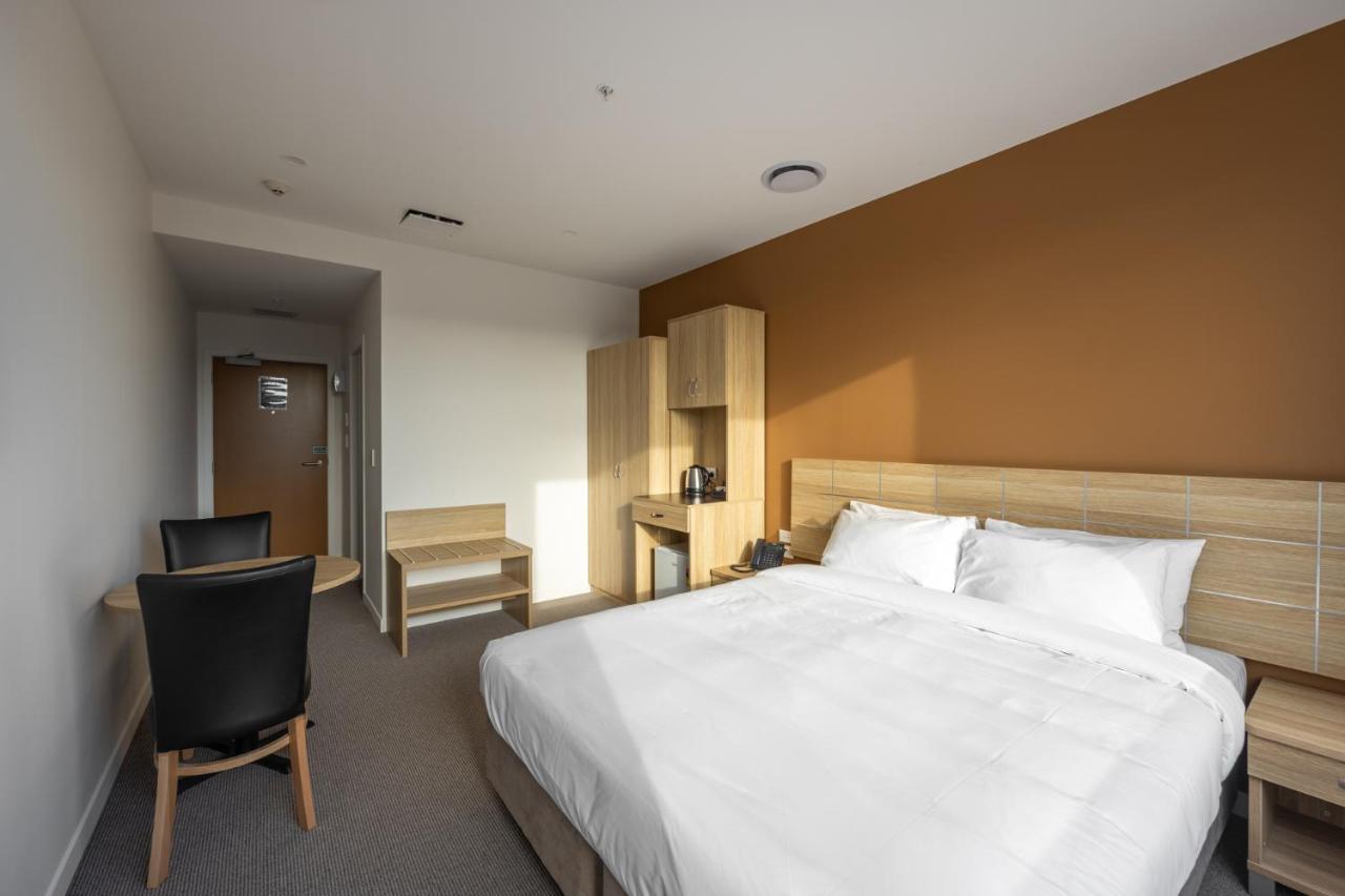 Manha Hotel Auckland Airport ภายนอก รูปภาพ