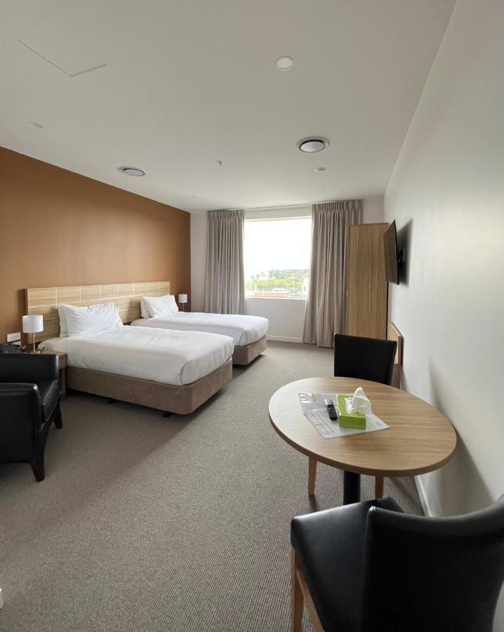 Manha Hotel Auckland Airport ภายนอก รูปภาพ